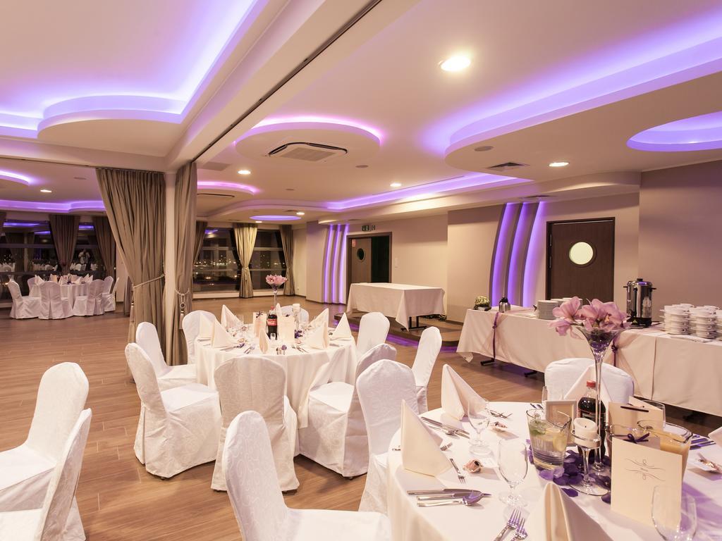Hotel Olimp Business & Spa 베예로보 외부 사진