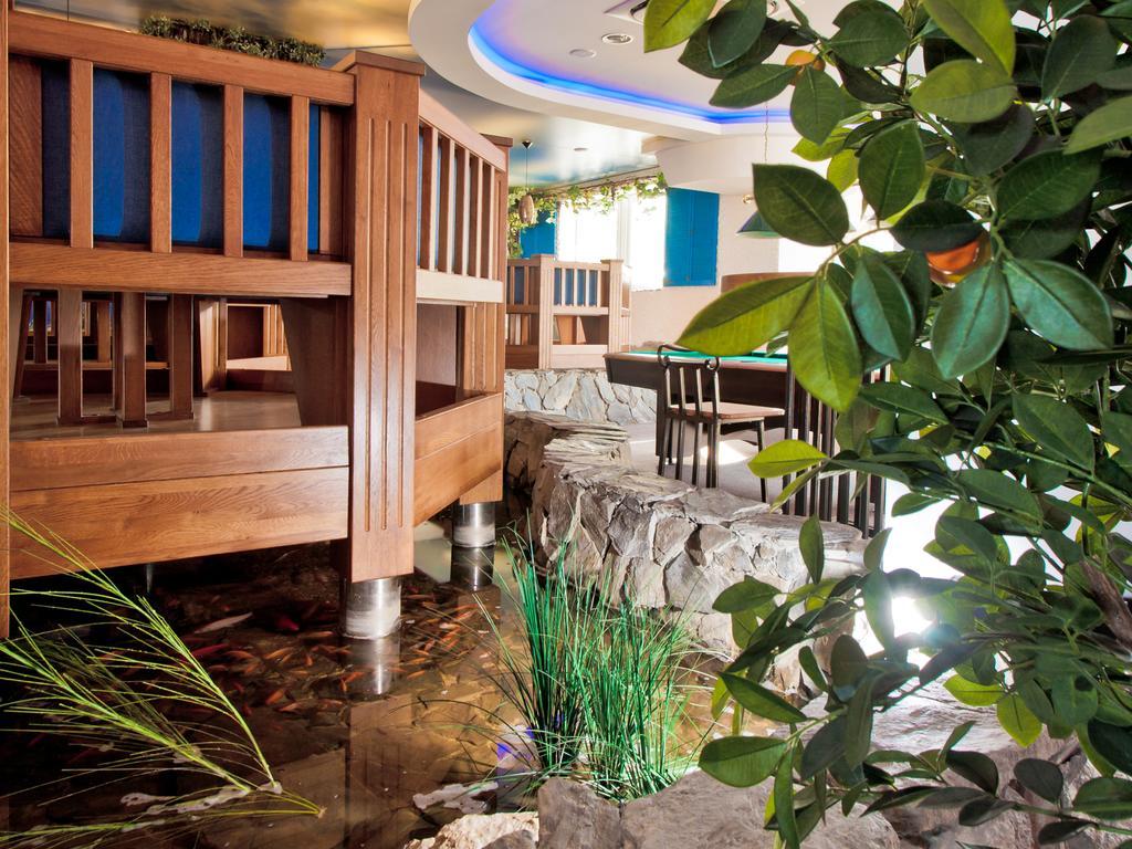 Hotel Olimp Business & Spa 베예로보 외부 사진