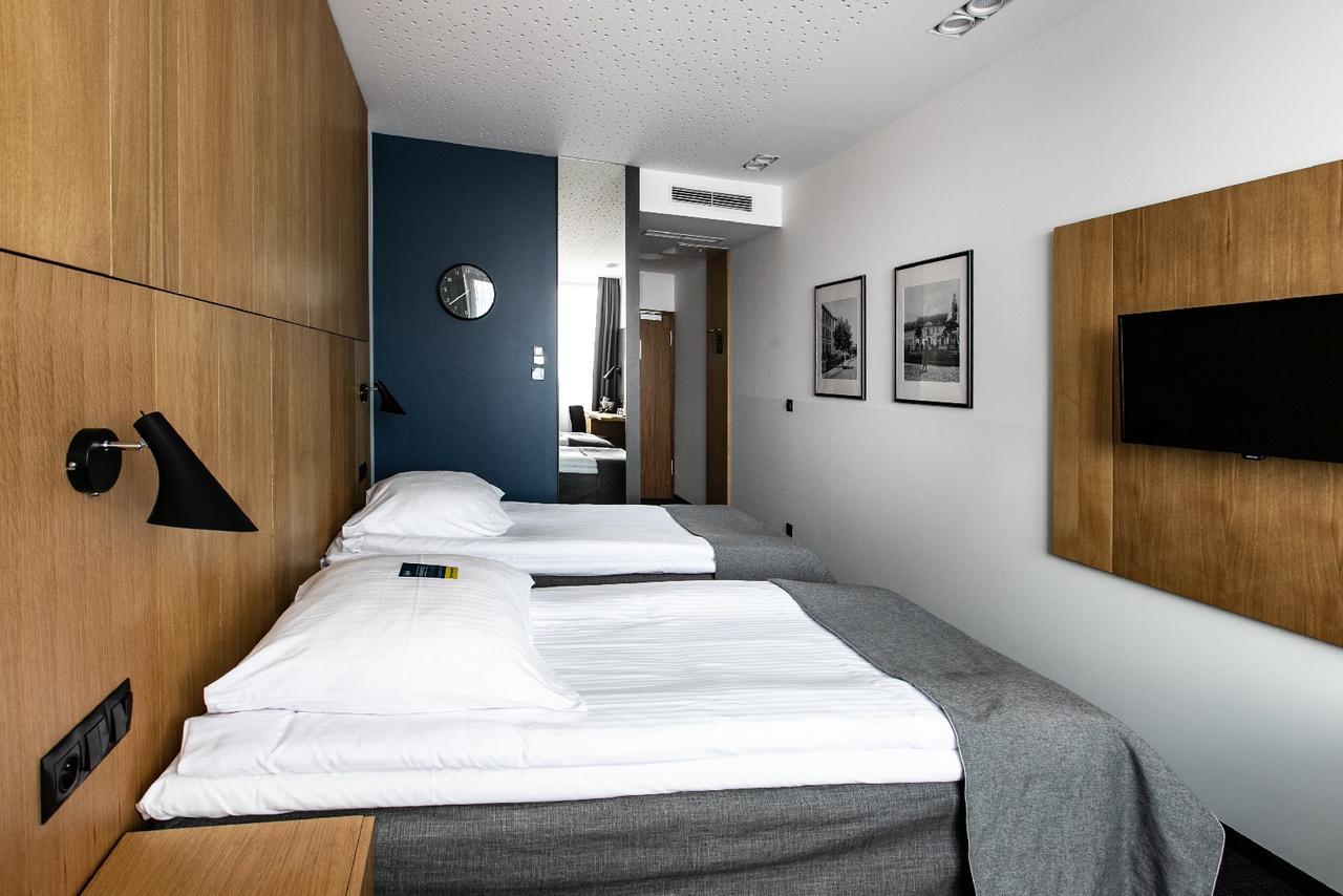 Hotel Olimp Business & Spa 베예로보 외부 사진